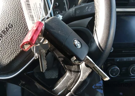 2020 Volkswagen Passat 2.0T Se z USA, uszkodzony, nr VIN 1VWSA7A36LC008031